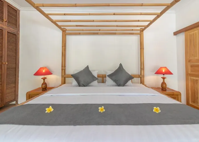 Villa Dinding Batu Singaraja