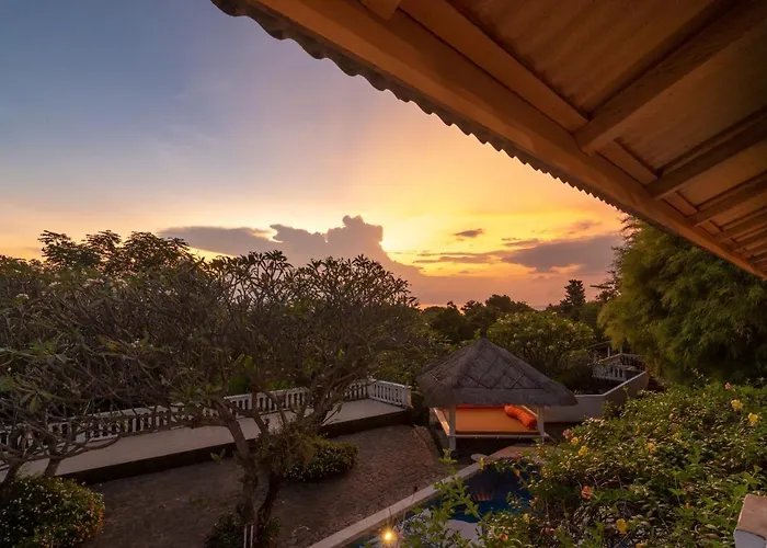 Villa Dinding Batu